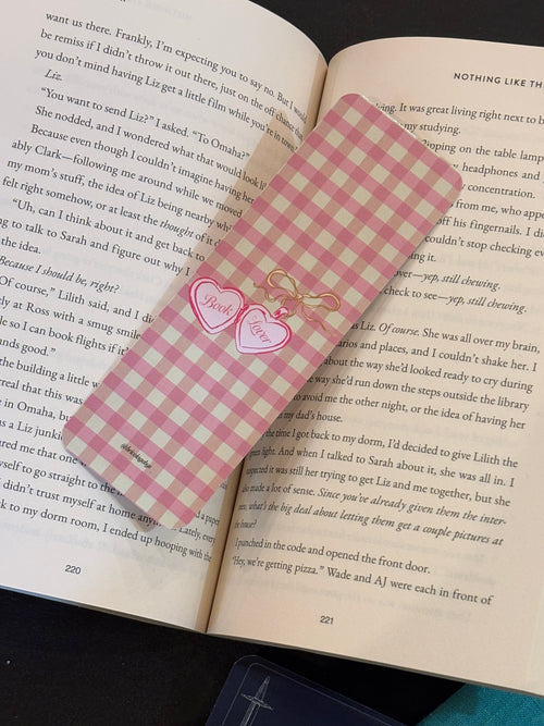 Book Lovers Bookmark